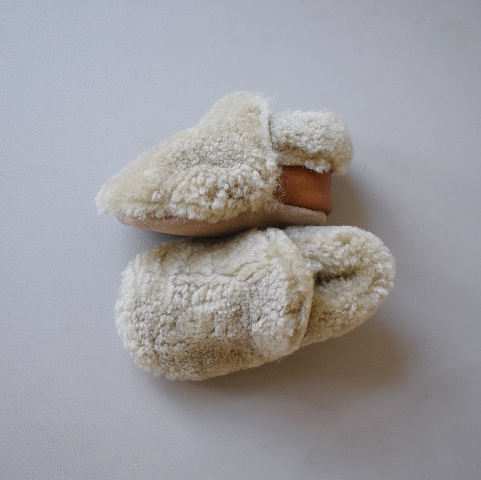 Fuzzy Loafers - NATURAL