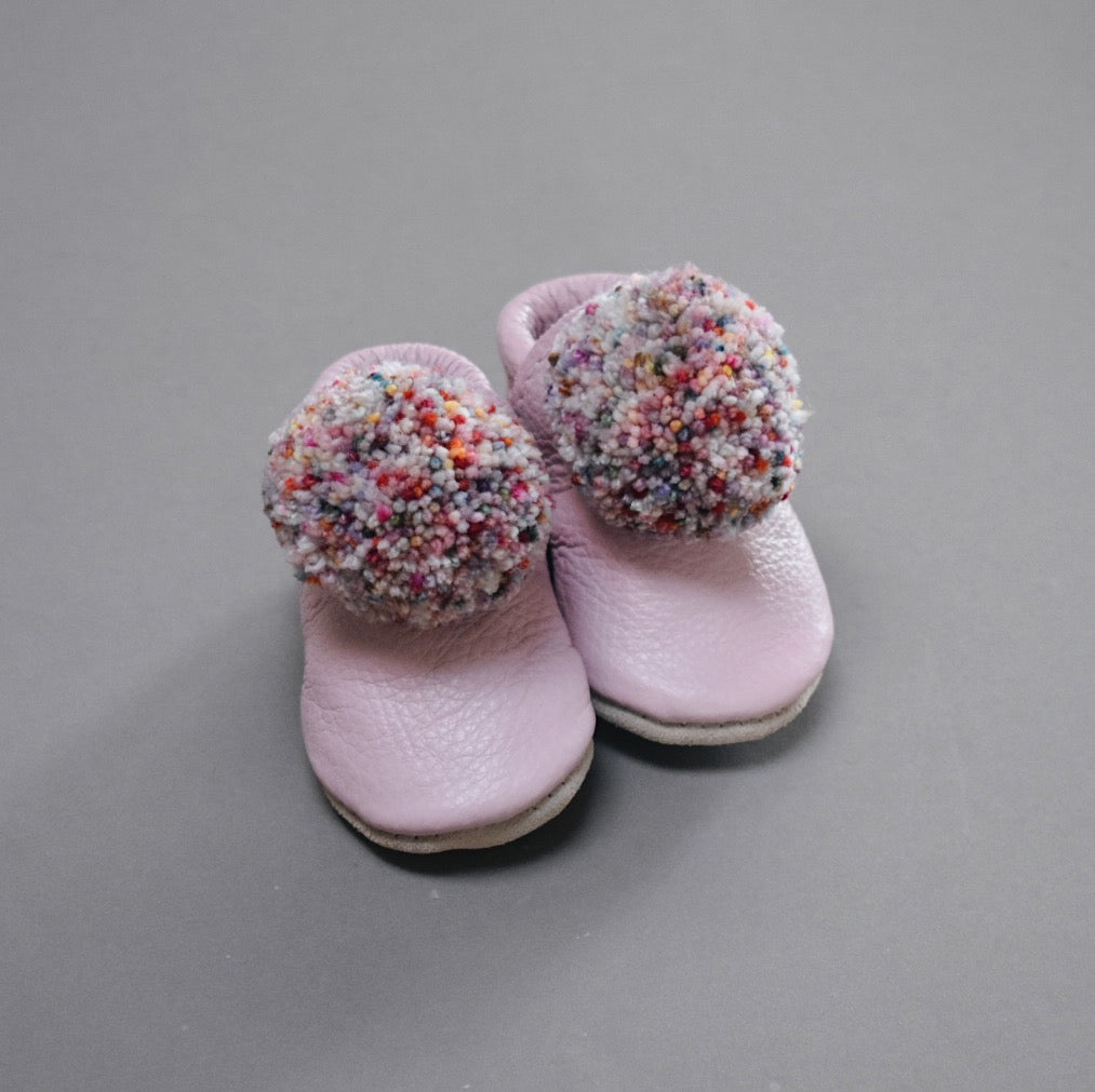 Size 2 (4.5") Leather Pompom Shoes - 105