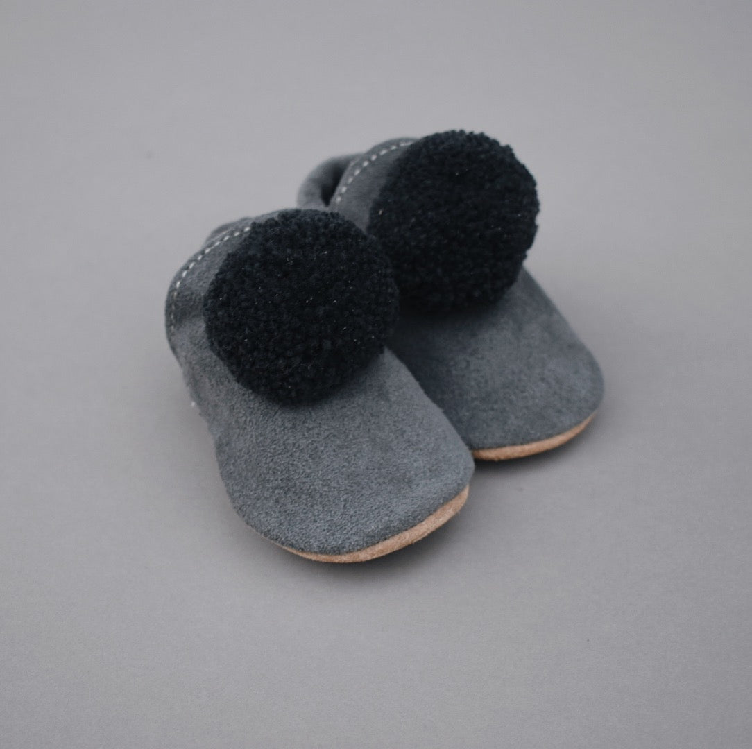 SIZE 1 (4") suede Pompom Shoes - night