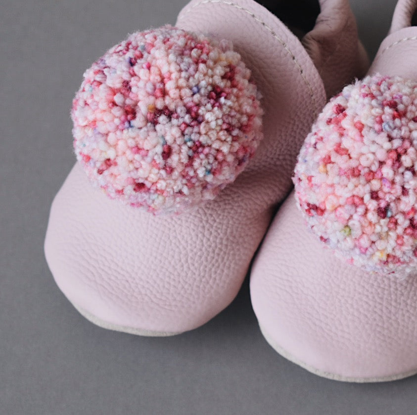 Leather Pompom Shoes - DREAM