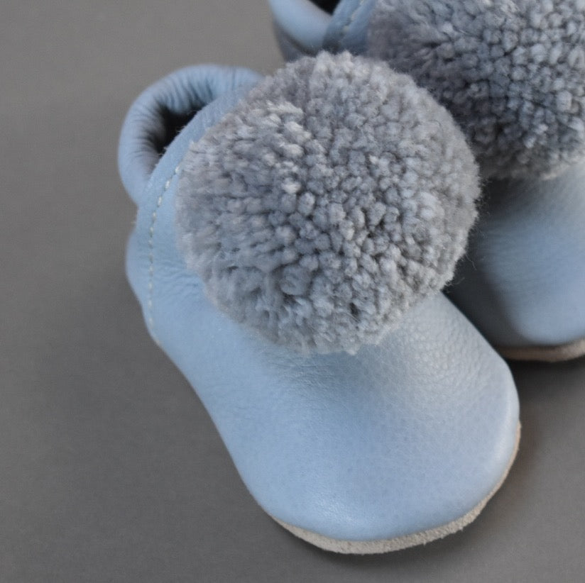SIZE 2 (4.5") Leather Pompom Shoes - 102