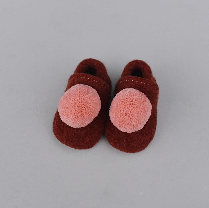 SIZE 2 (4.5") wool pompom shoes - brick