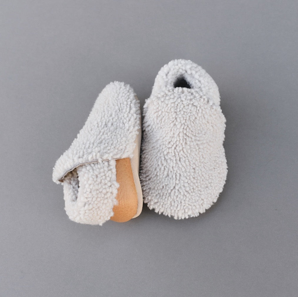 Fuzzy Loafers - natural