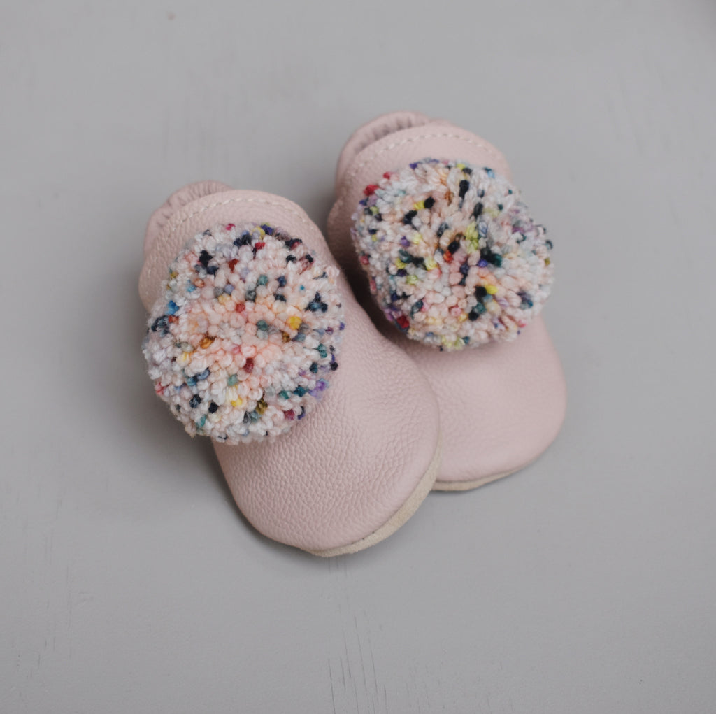 Leather Pompom Shoes - pink no.02