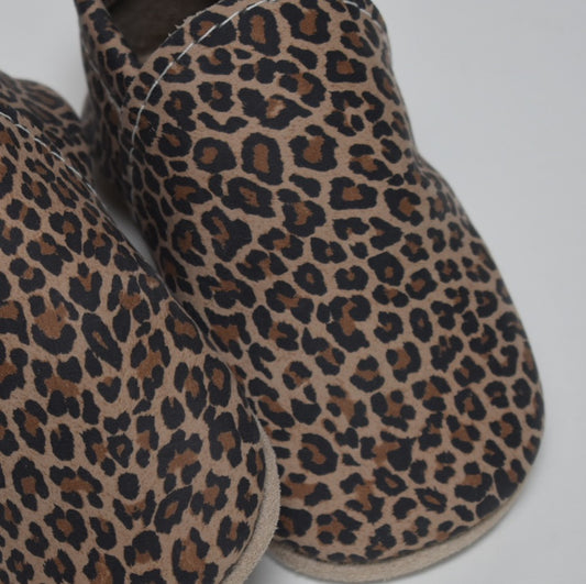 leather loafers - leopard