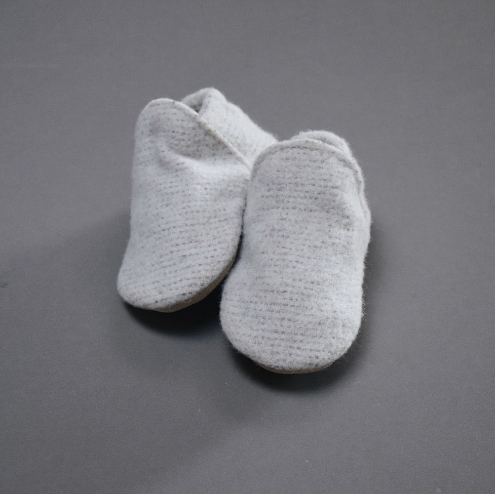 SIZE 3/4 (5")  wool loafers 107