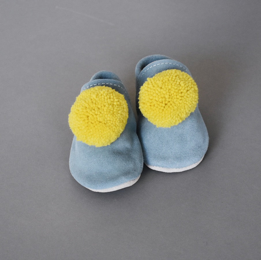 SIZE 1 (4") - Suede Pompom Shoes 101