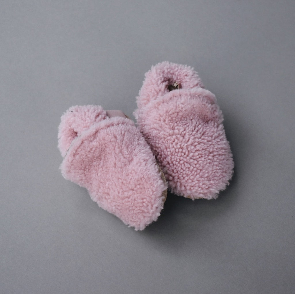 SIZE 1 (4") Fuzzy Loafers - pink