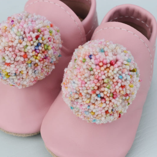 Leather Pompom Shoes - pink